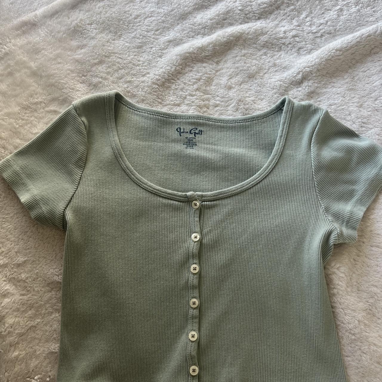 brandy melville cropped short sleeve! light green - Depop