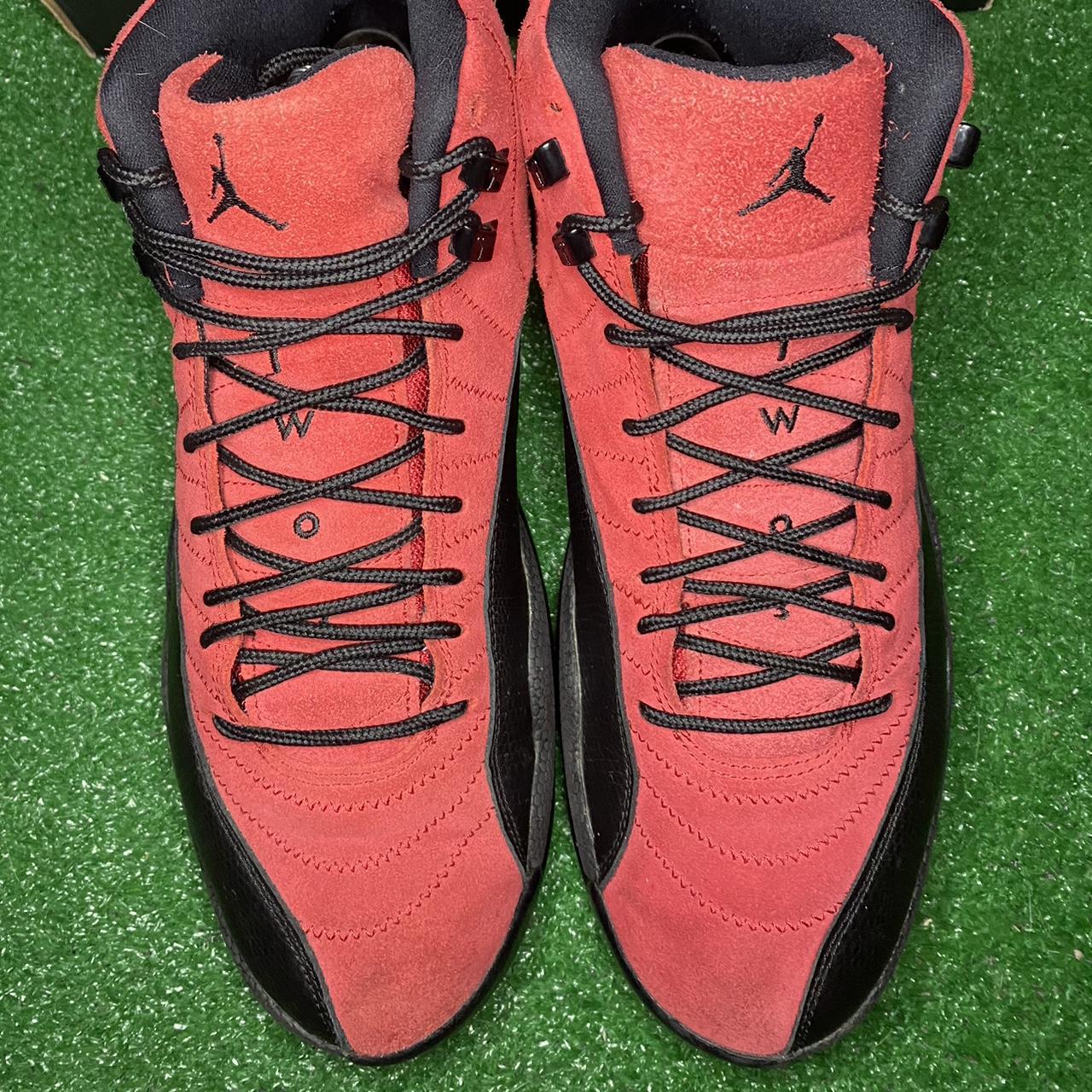 Jordan Men's Red and Black Trainers (2)