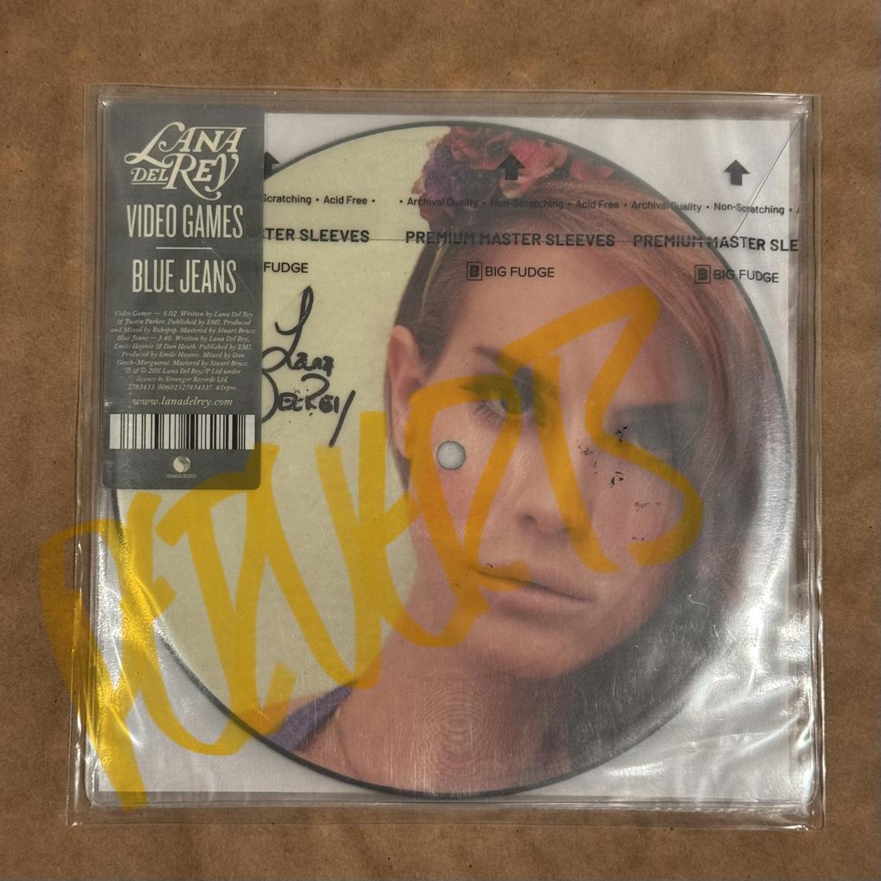 Cd lana-del-rey-signed - Depop