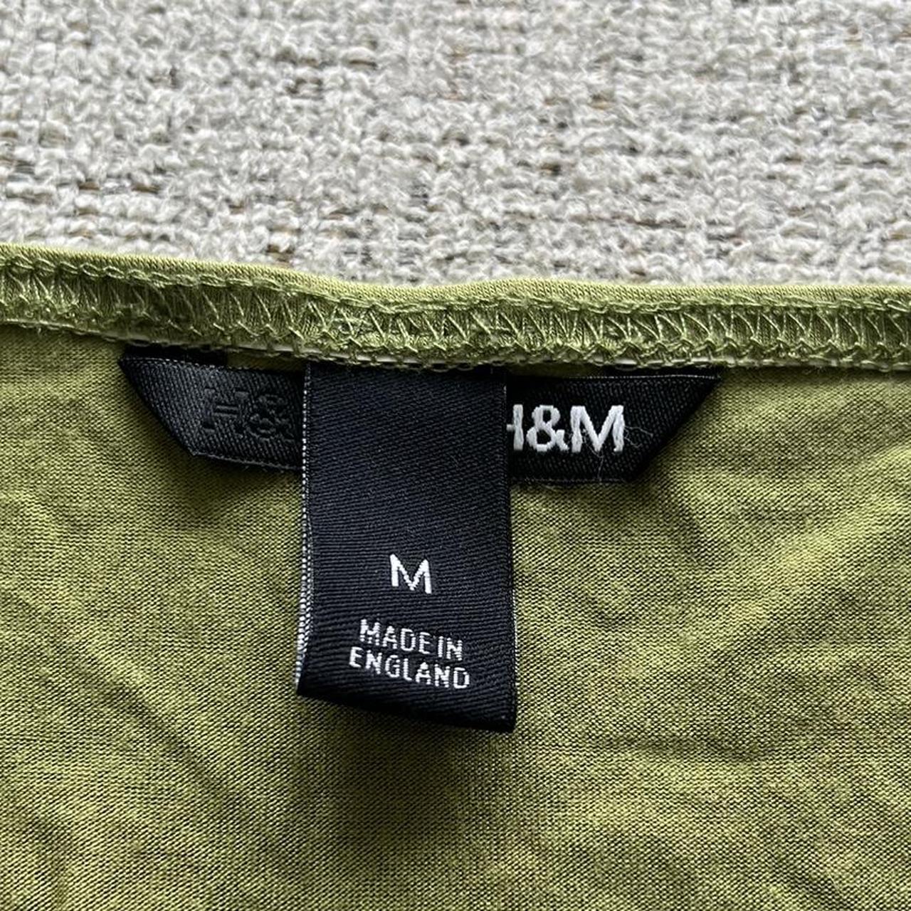 H&M Women's Green and Gold Vest Depop