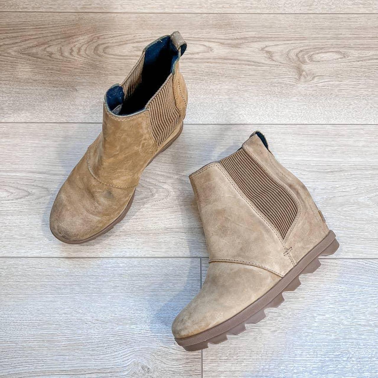 sorel joan of arctic wedge brown