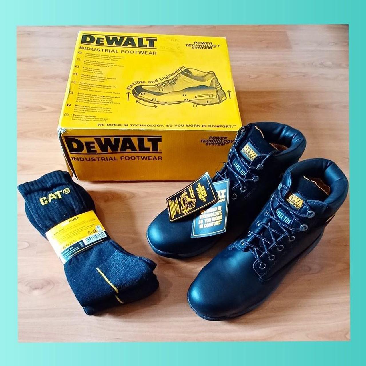 CAT Men's Black and Yellow Boots Depop
