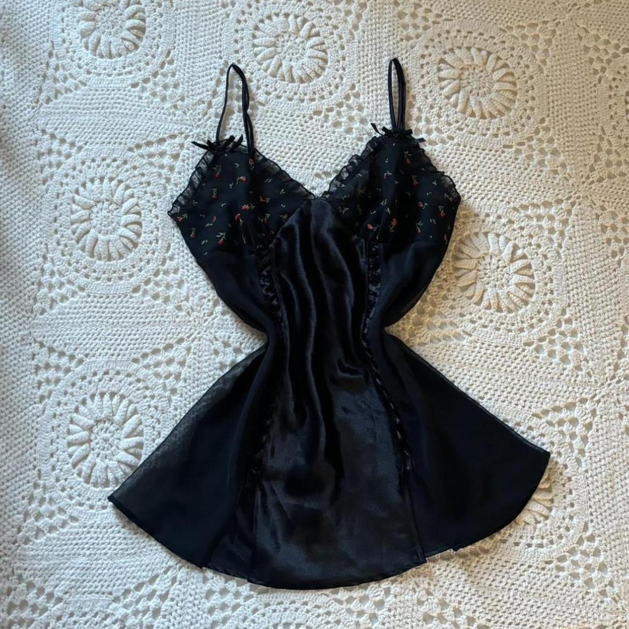 item listed by iwanthercloset