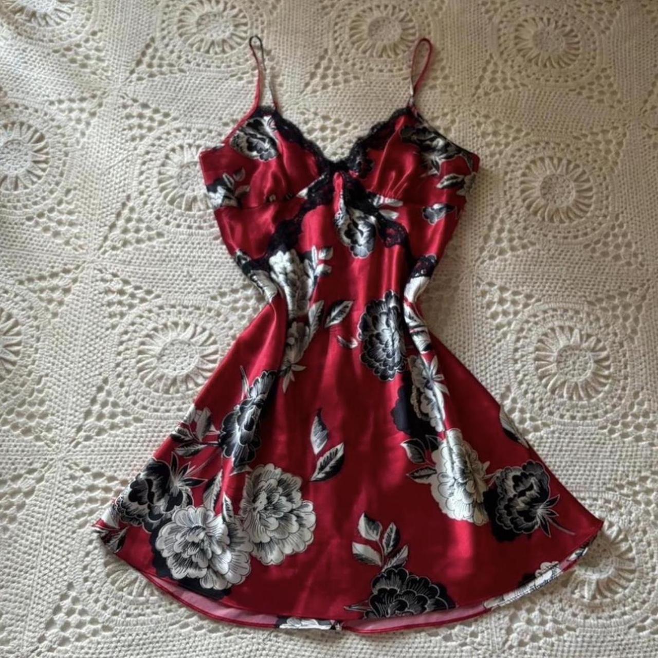 item listed by iwanthercloset