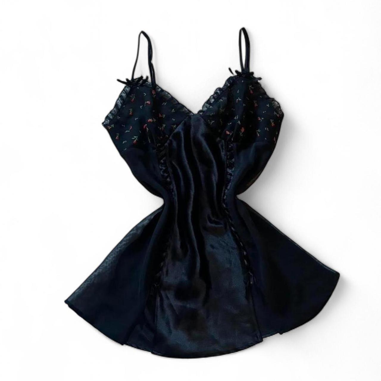item listed by iwanthercloset