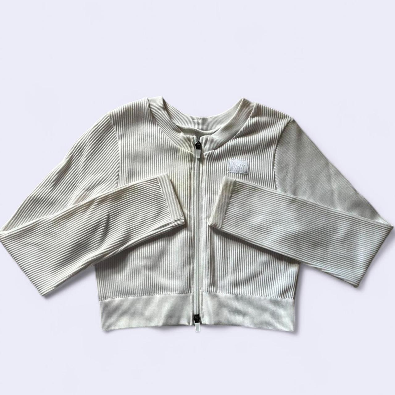 item listed by iwanthercloset