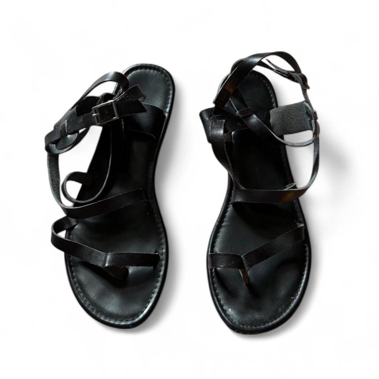 item listed by iwanthercloset