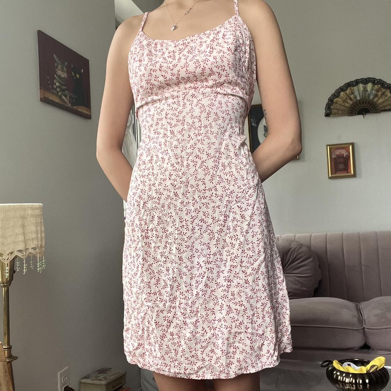 Brandy Melville floral Size