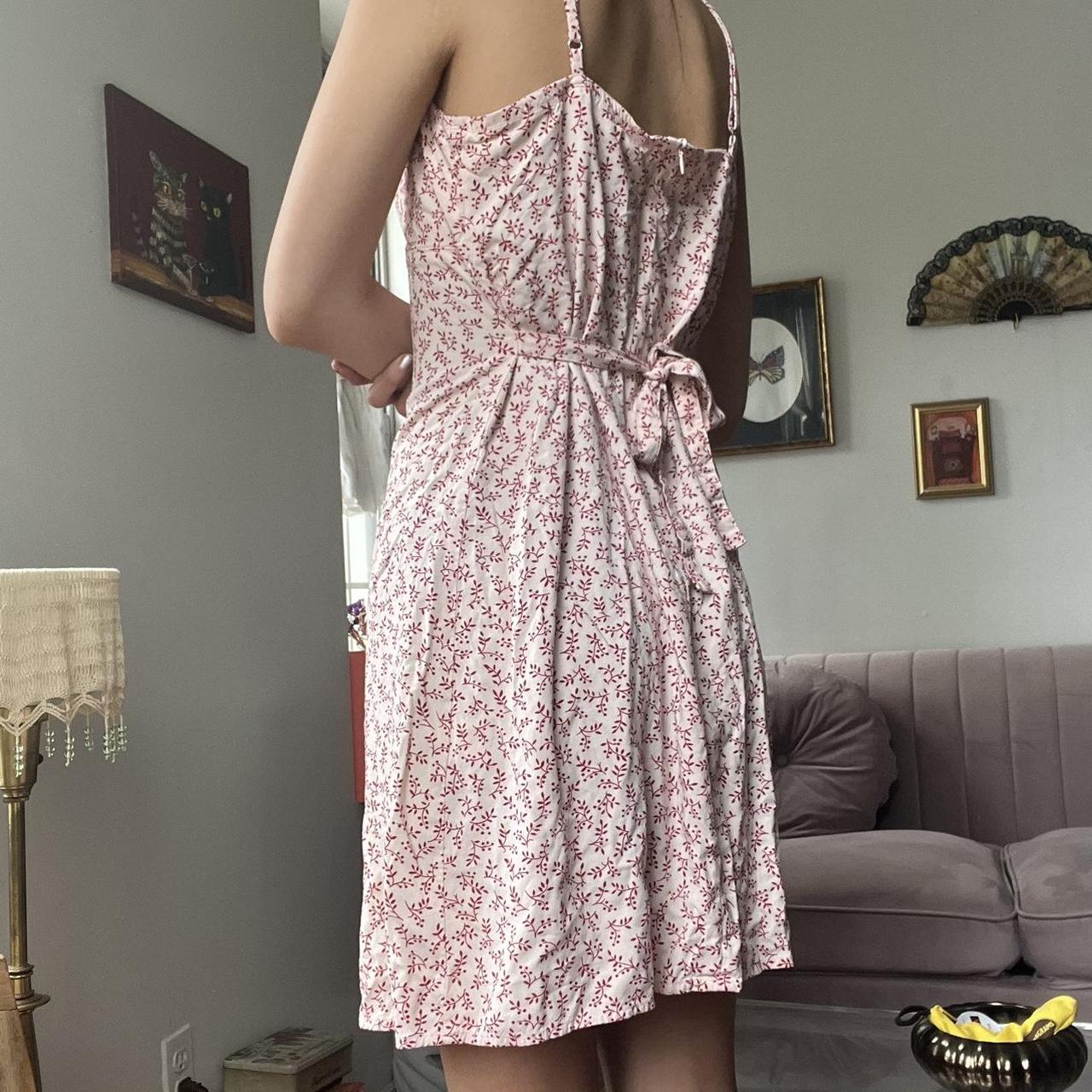 Brandy Melville floral dress. Size xss. Perfect... Depop