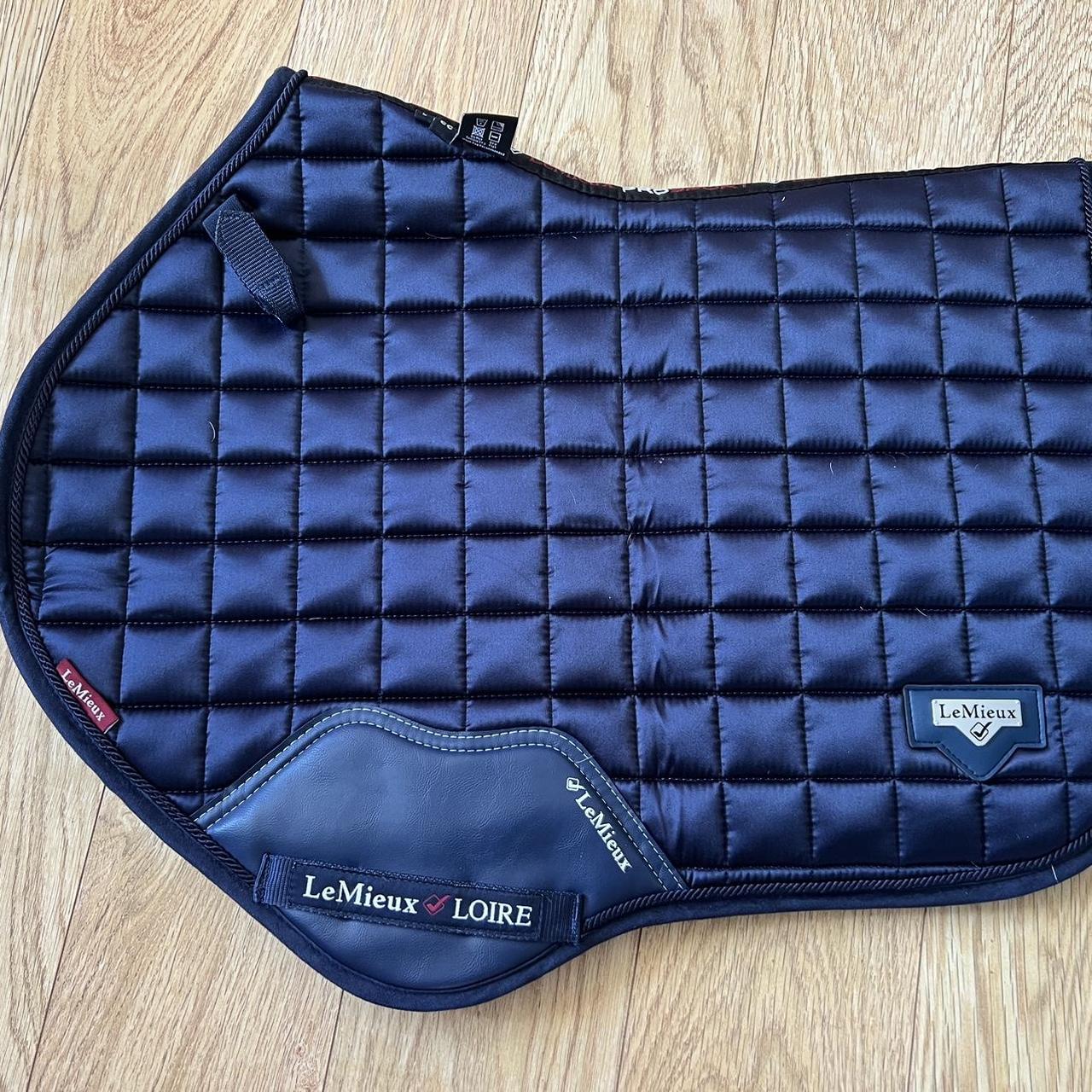 Navy loire lemieux saddle pad Large cc Depop