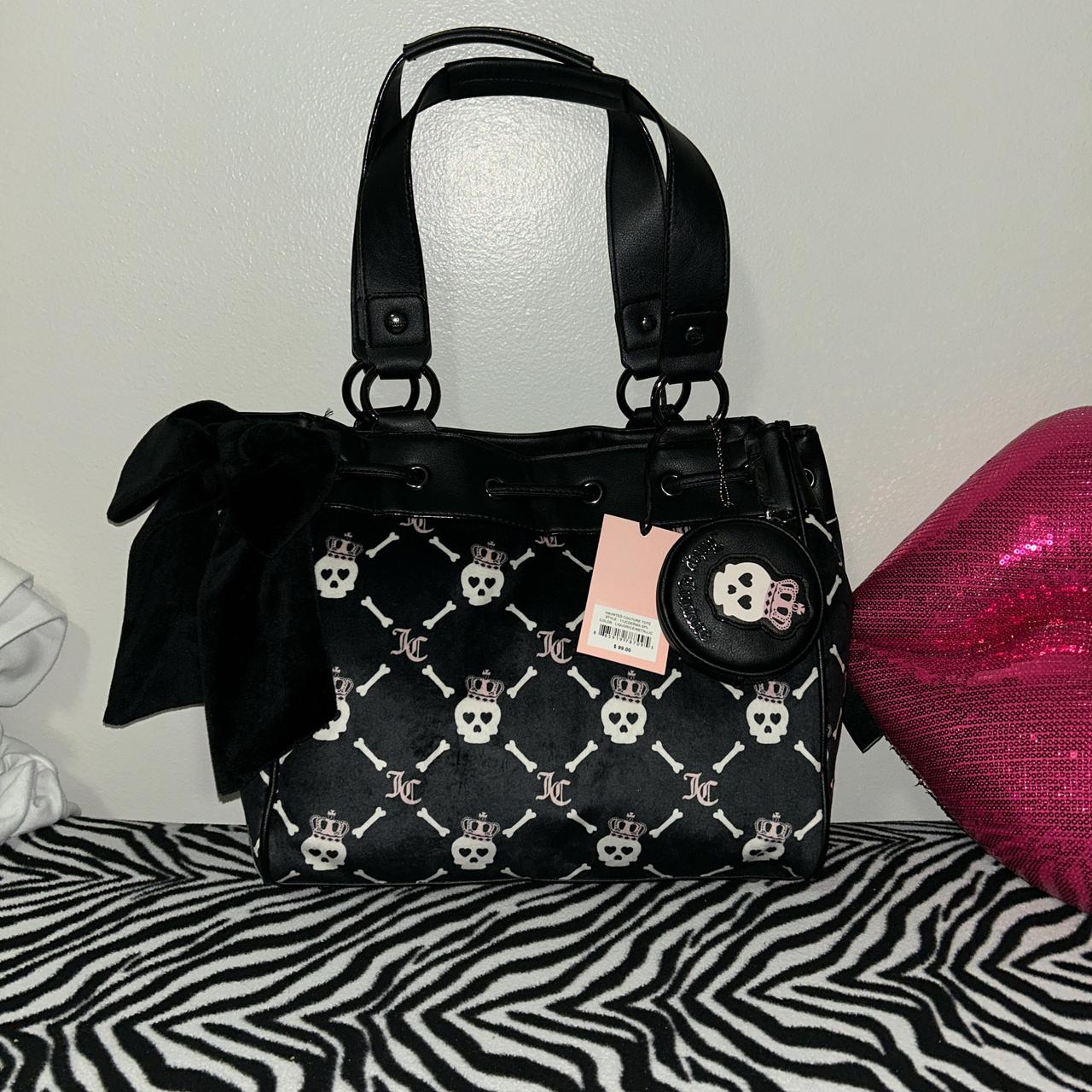 希少■JUICY COUTURE ベロア ハンドバッグ ブラック×シルバー Juicy Couture x forever 21 pink rhinestoned velour | Depop