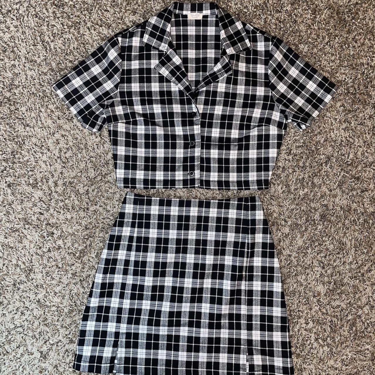 Black plaid skirt outlet pacsun