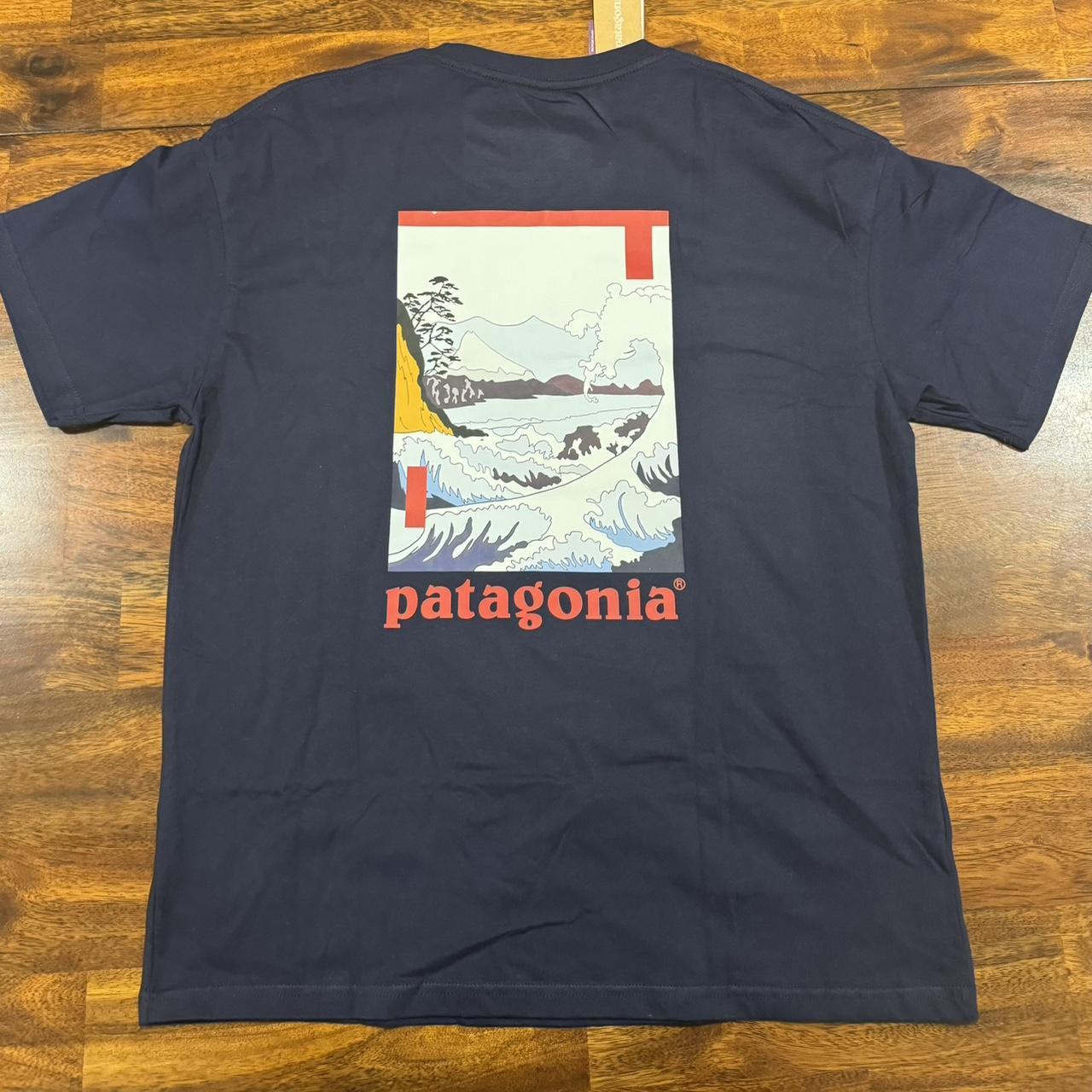 Organic Cotton Patagonia T-shirt Size XL FISH EMBLEM - Depop
