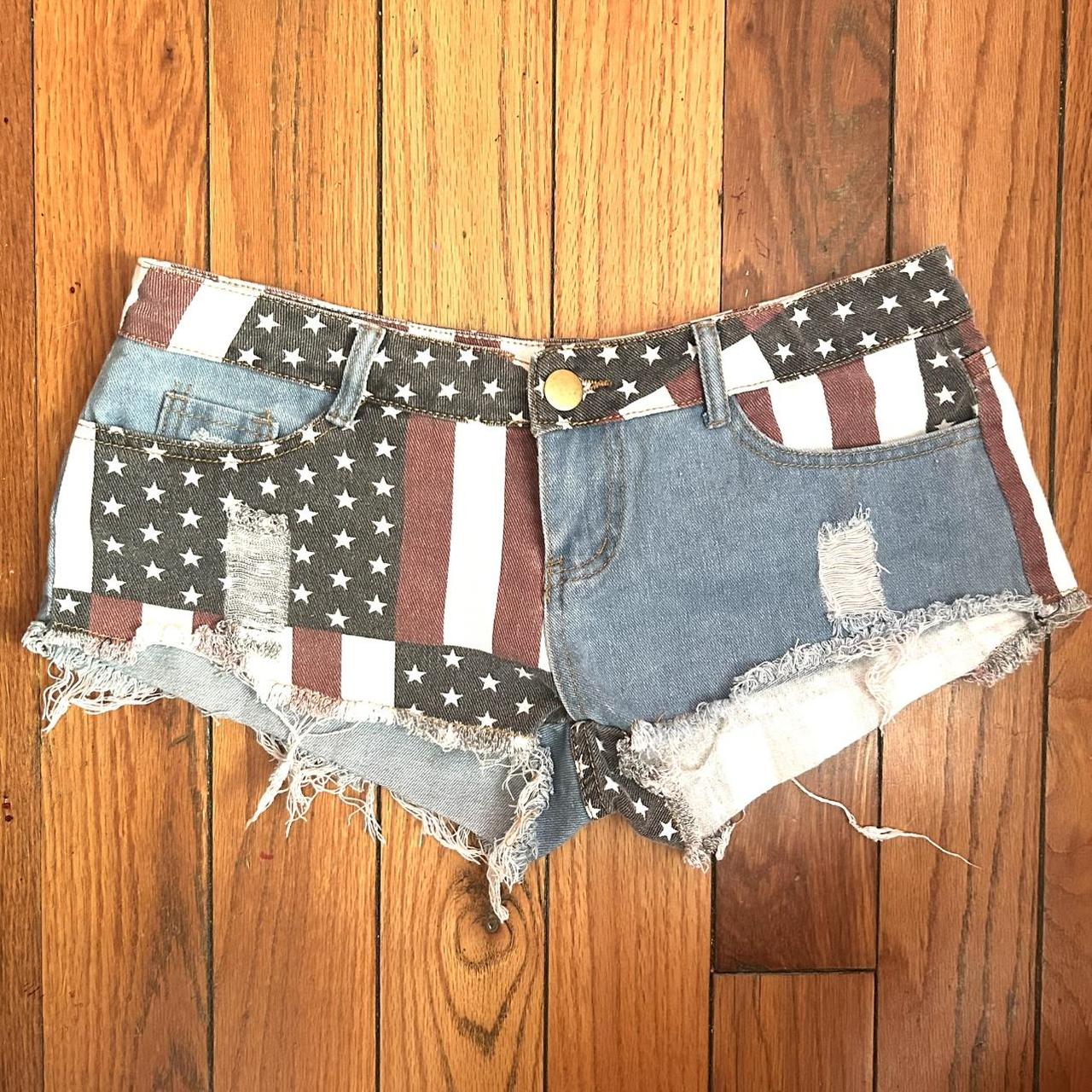 item listed by stinkyballerina