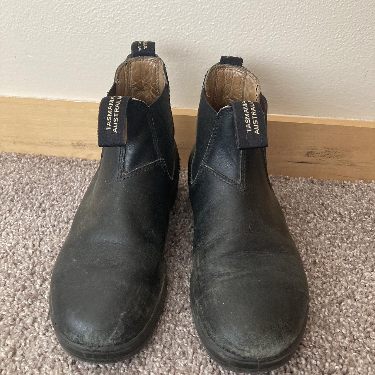 Blundstones black 510 boots Size 4 1/2 Good used... Depop