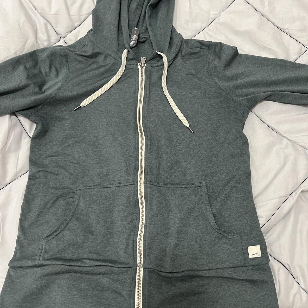 vuori zip up hoodie XS lululemon vuori Depop