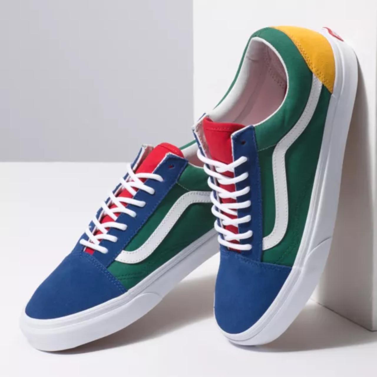 Green red yellow outlet vans