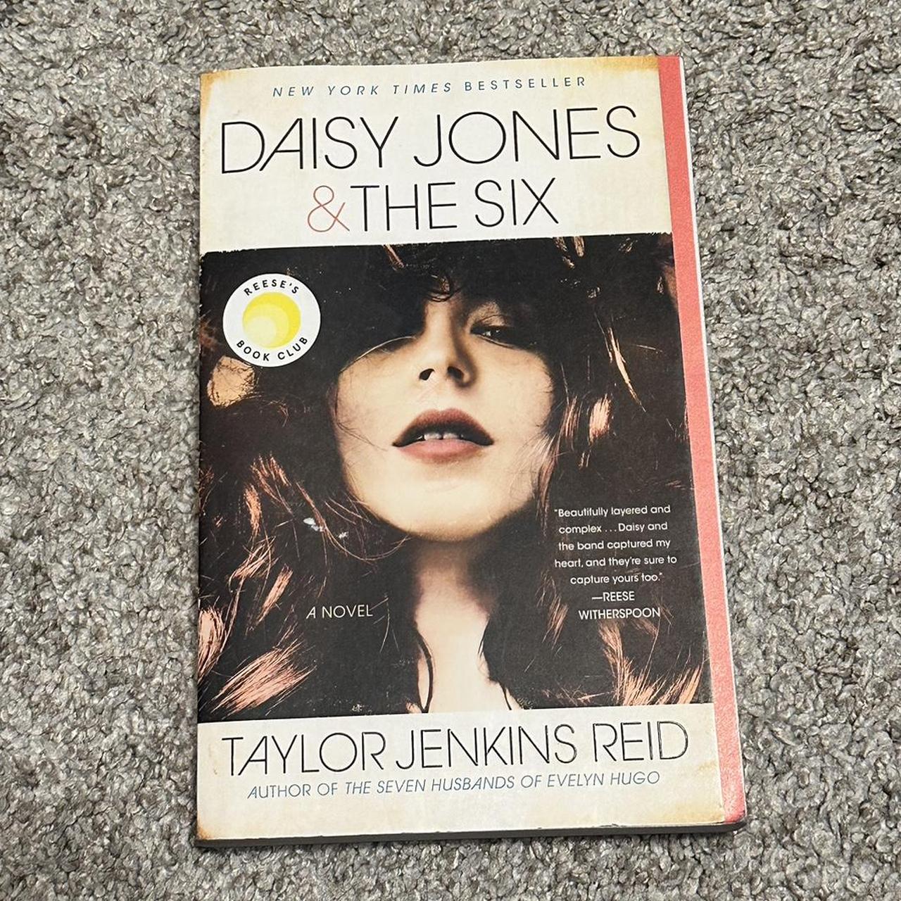 Daisy Jones & The Six By Taylor Jenkins Reid Never... - Depop