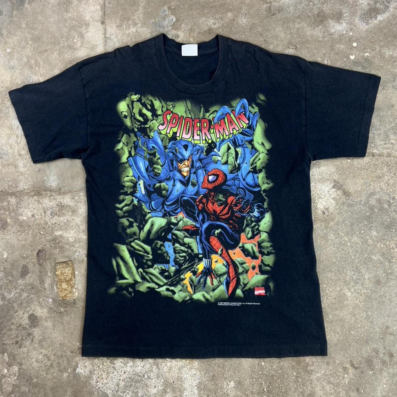 Vintage 1997 Marvel Comics Spiderman VS Doc Oc Tee... - Depop