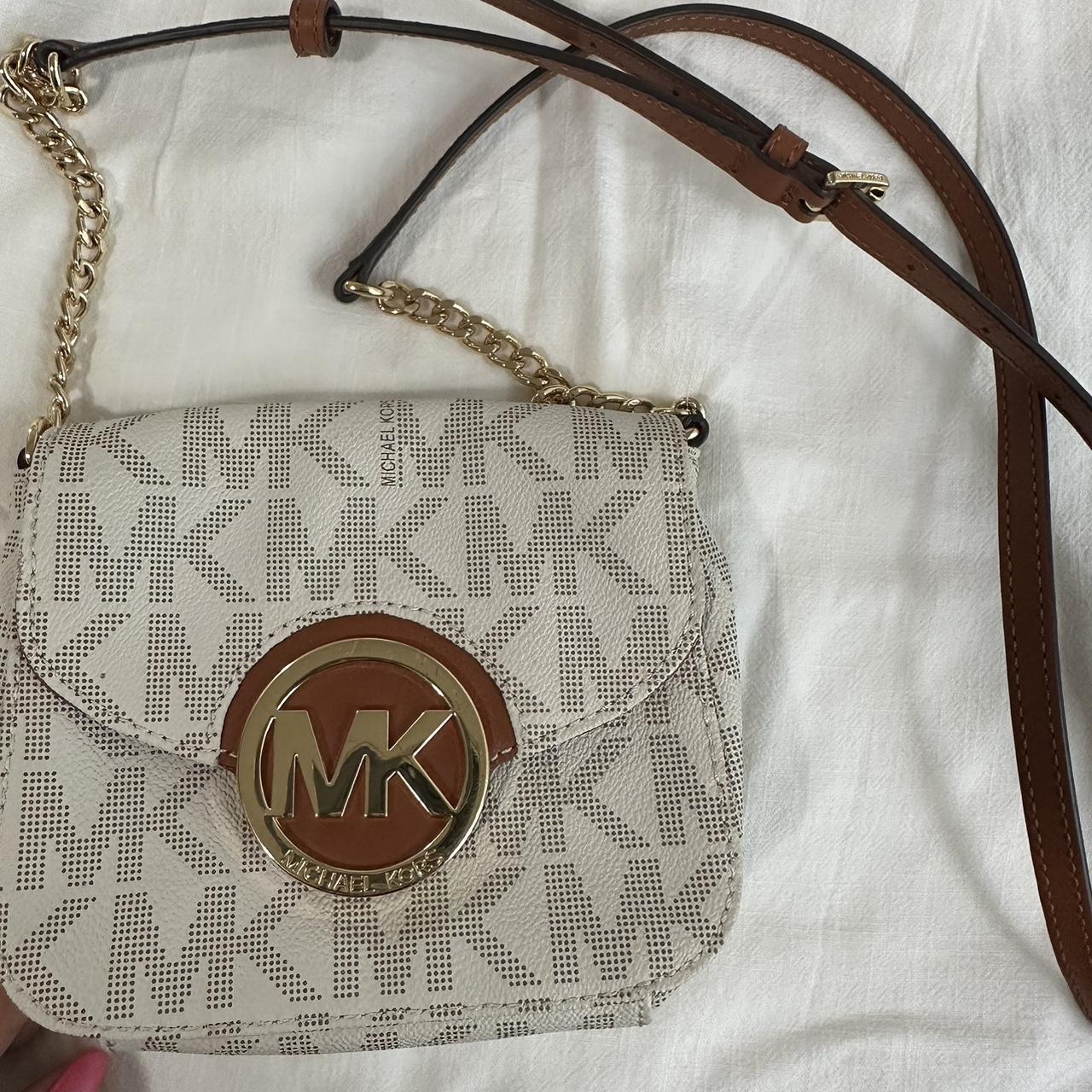 Michael kors Ciara crossbody purse bag Large, Luxury, Bags & Wallets on  Carousell