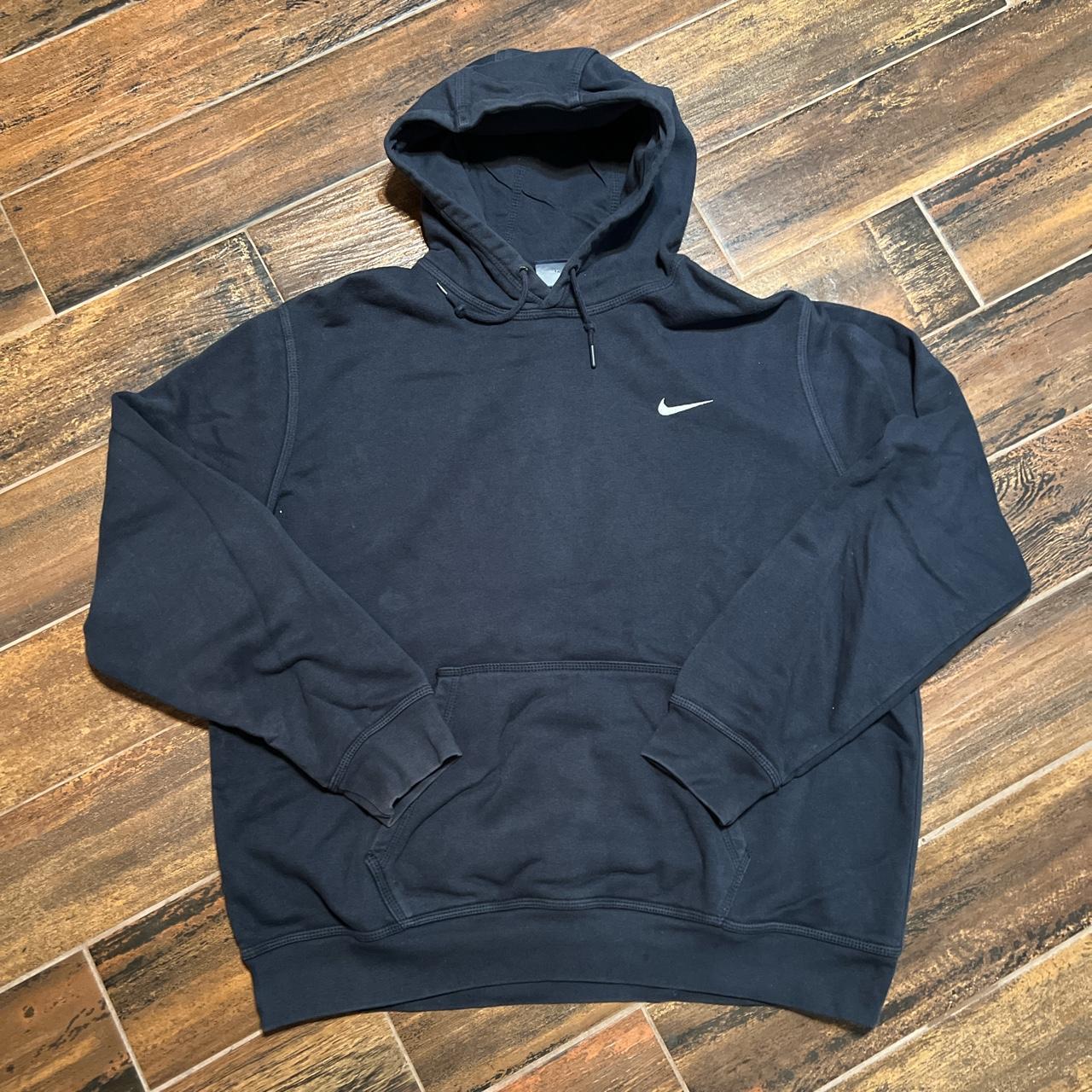 Nike Men's Navy Hoodie | Depop