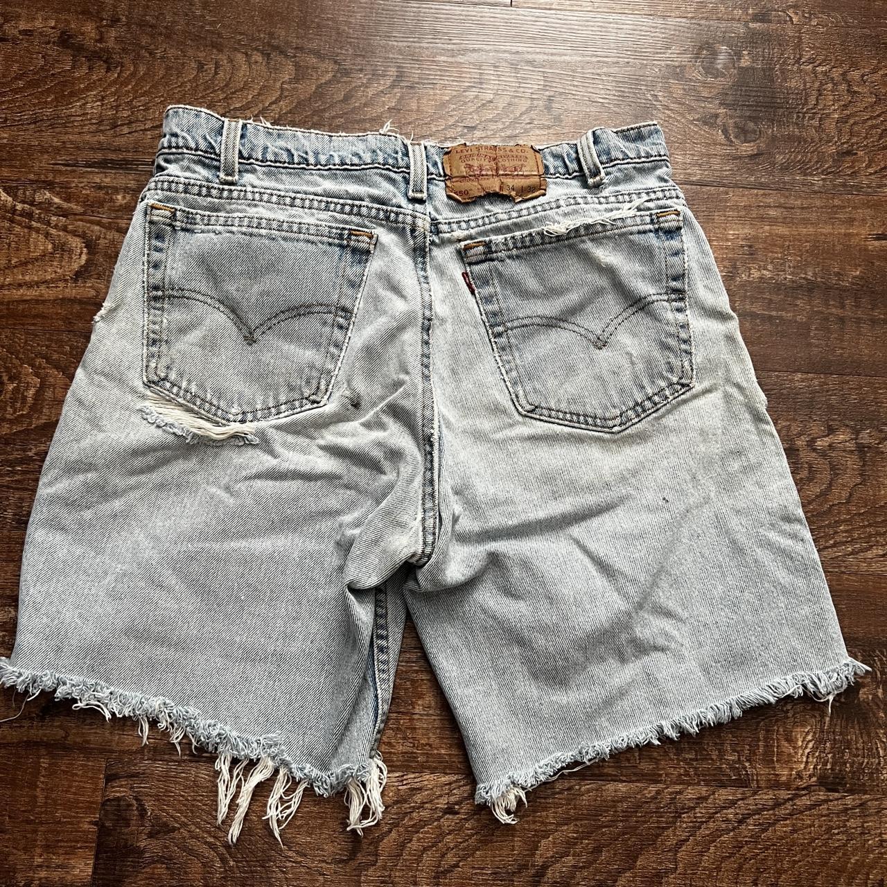 Vintage 90's baggy Levi's super distressed jorts | Depop