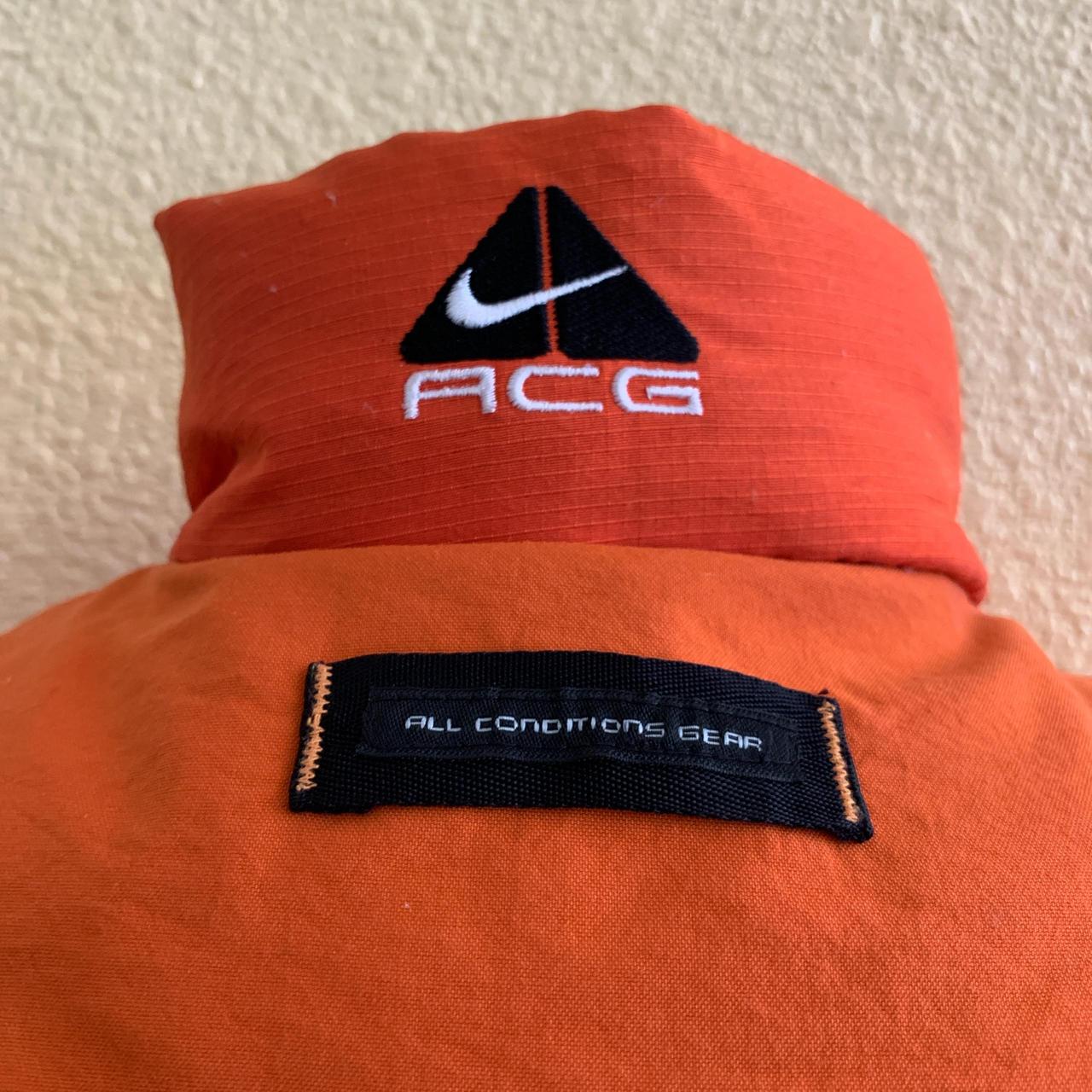 VTG Nike ACG Men’s Size XL Orange With Blue