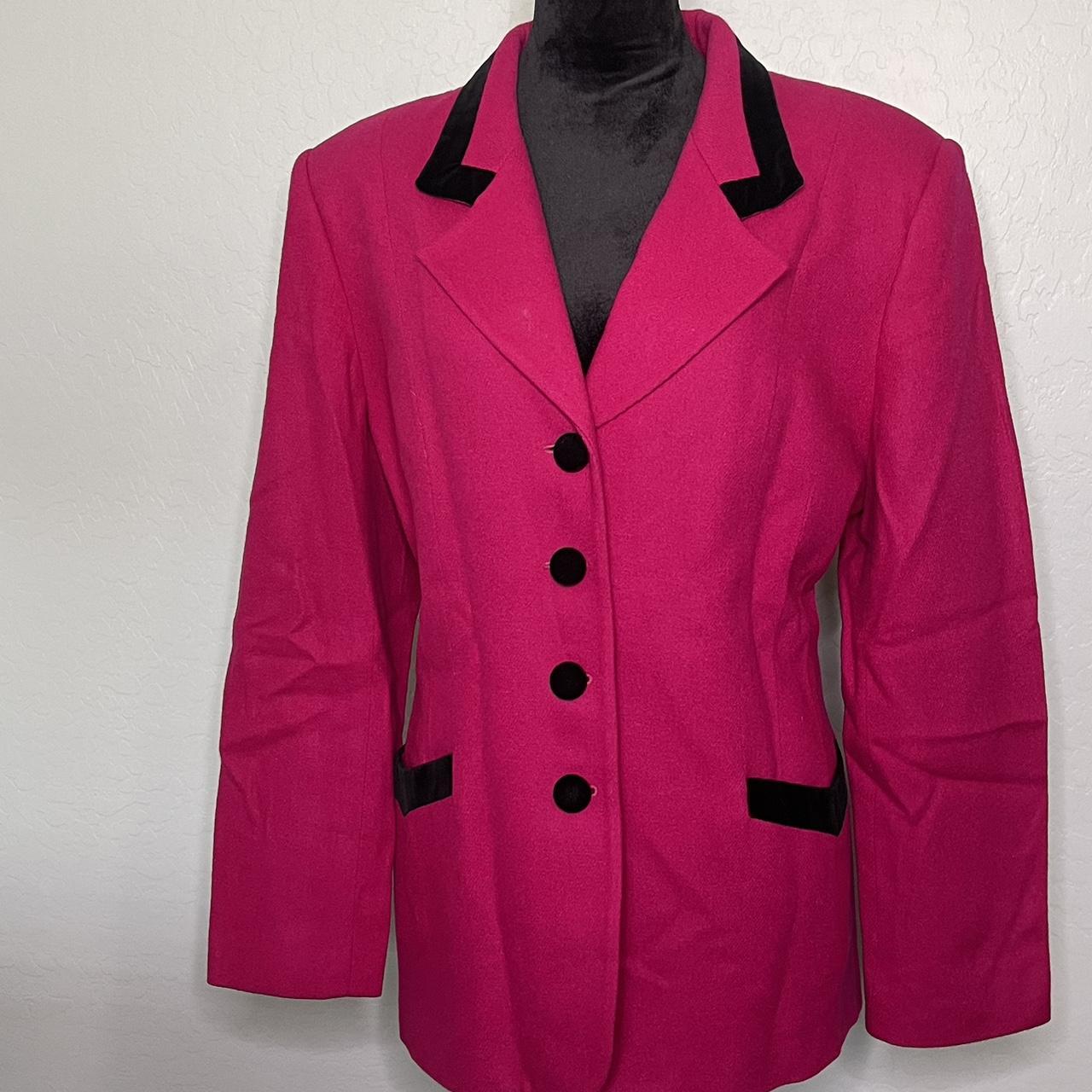 Gorgeous vintage 90s Oleg Cassini women’s fucsia... - Depop