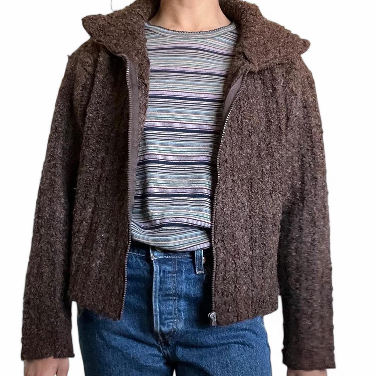 item listed by nvon