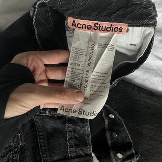 ACNE STUDIOS 1978 VINTAGE BLACK FLARED JEANS SIZE... - Depop