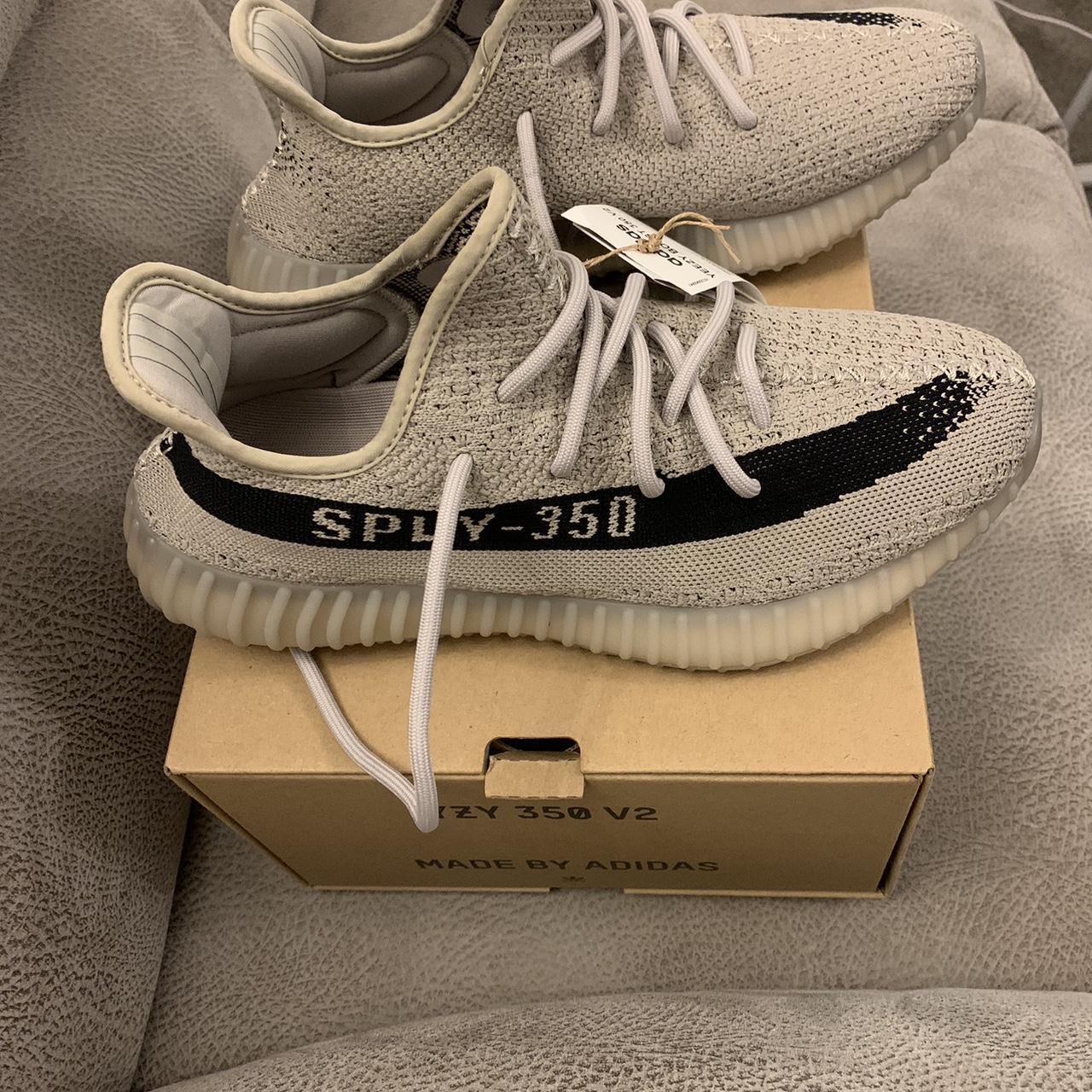 ADIDAS YZY 350 V2 BRAND NEW ONLY WORN ONCE SIZE... - Depop