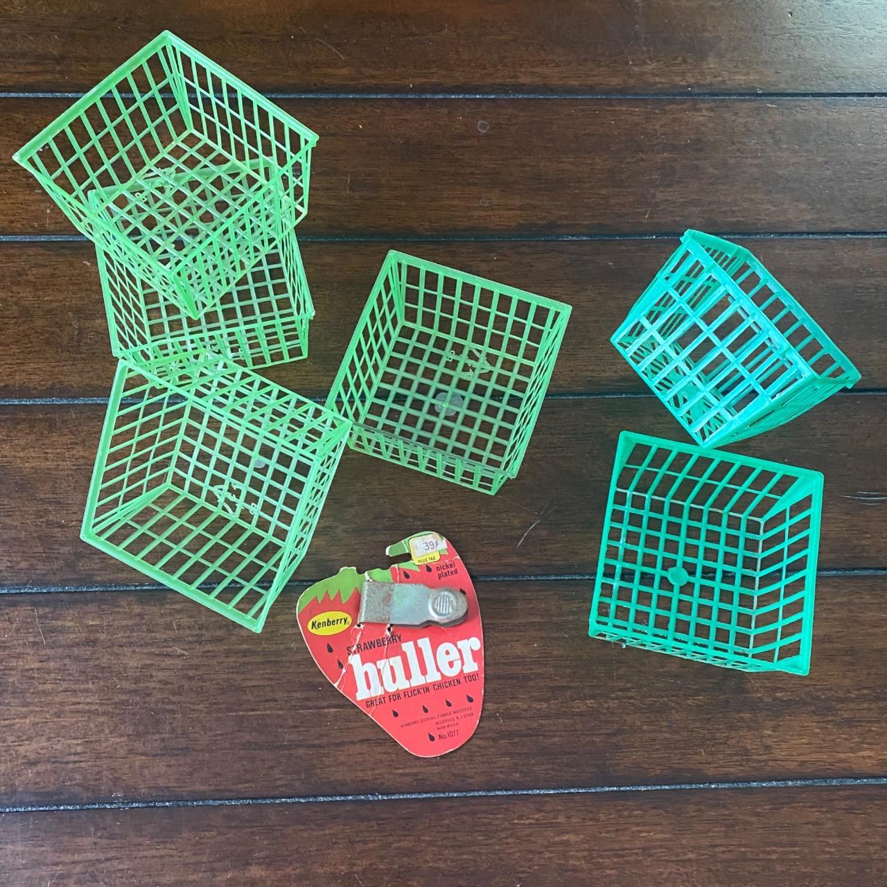 MCM vintage plastic strawberry produce baskets mesh... Depop