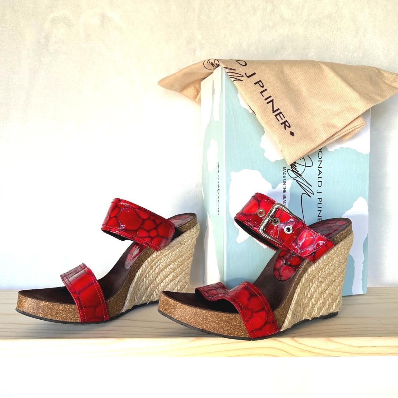 Donald pliner sale espadrilles