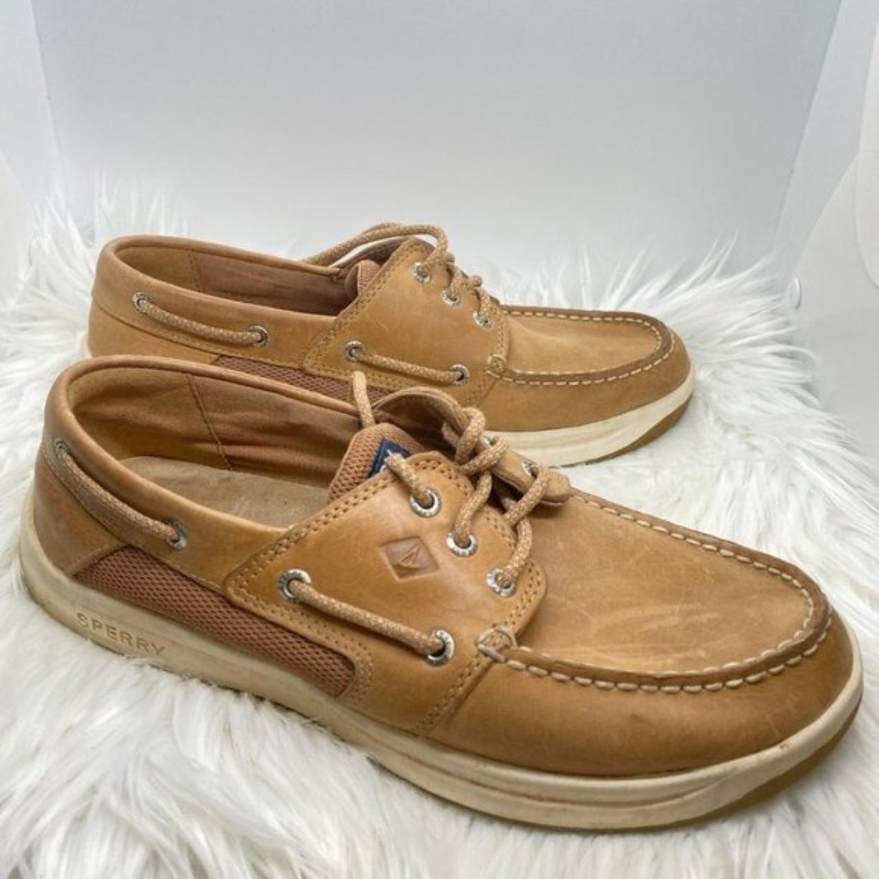 Sperry STS17627 womens lace deck/boat shoes. Insoles... Depop