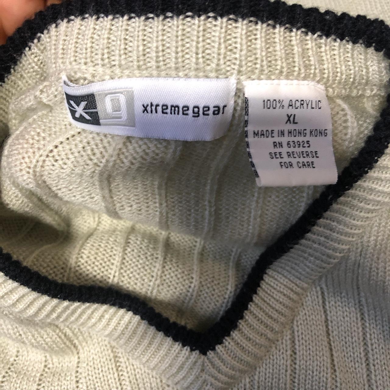 Extreme Fit Men's Cream and Black Jumper (4)