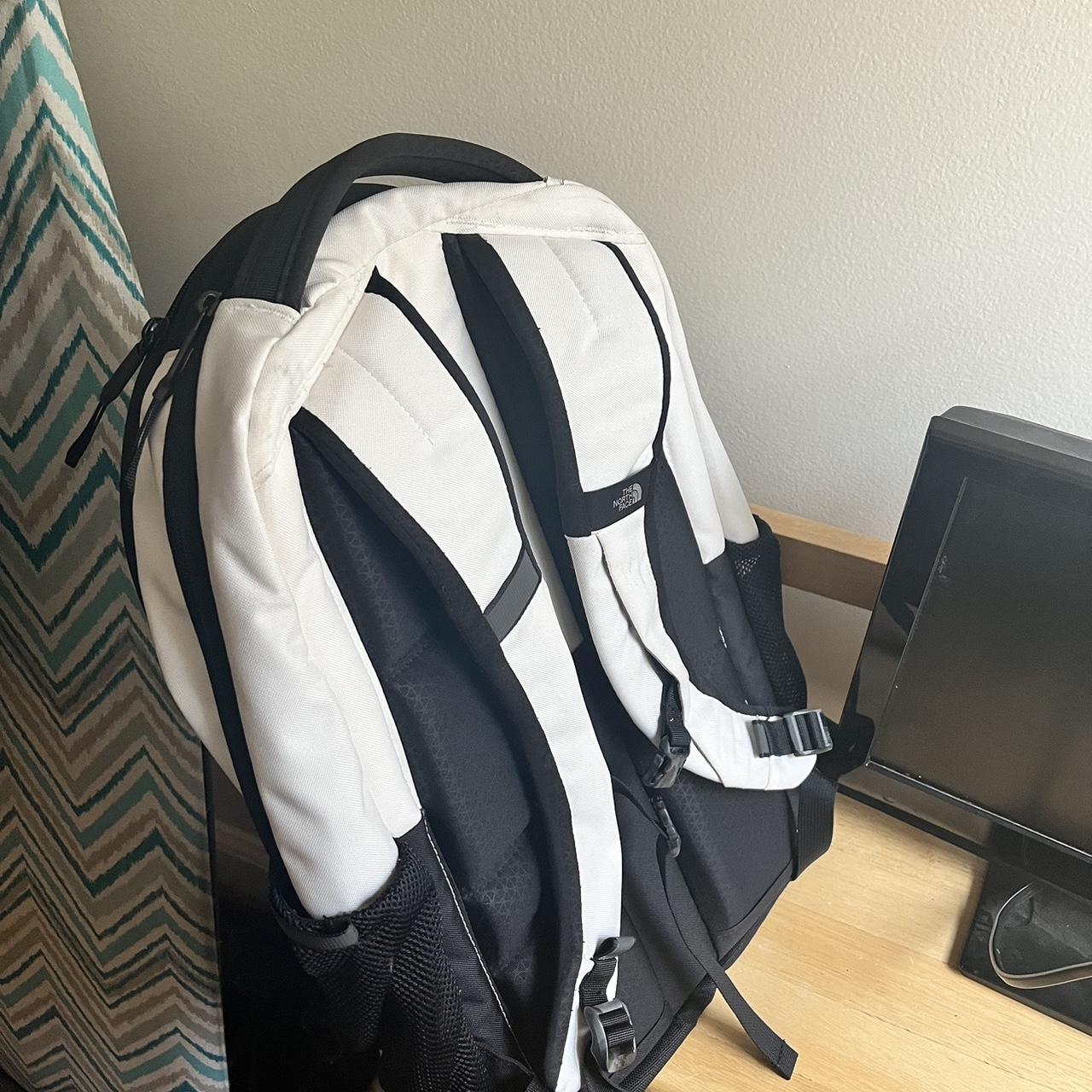 The North Face Women's White Bag (2)