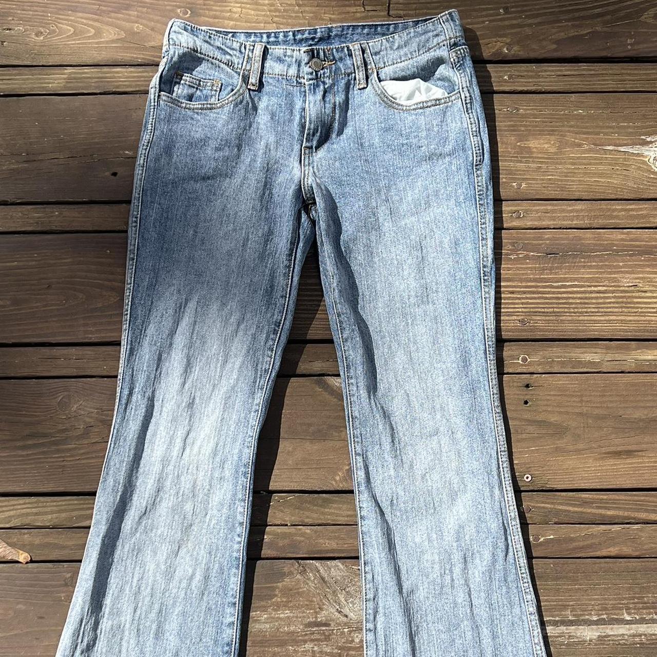 brandy melville low rise eleanor jeans never worn,... Depop