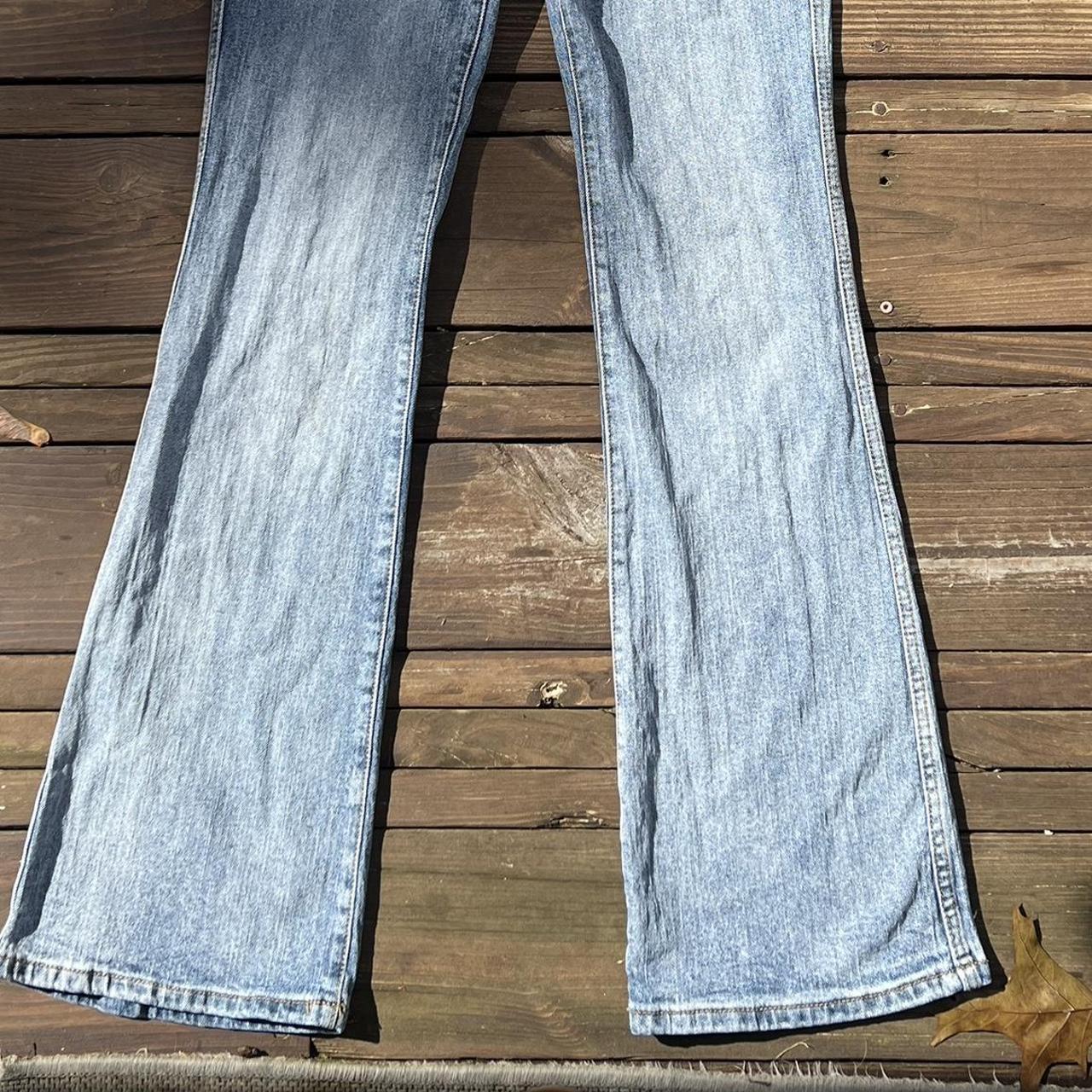 brandy melville low rise eleanor jeans never worn,... Depop