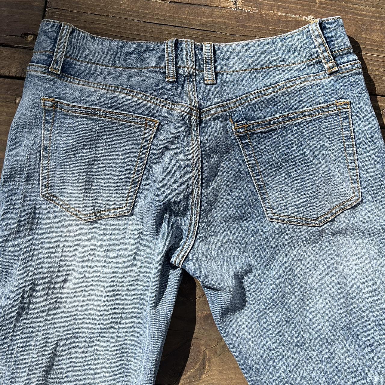 brandy melville low rise eleanor jeans never worn,... Depop