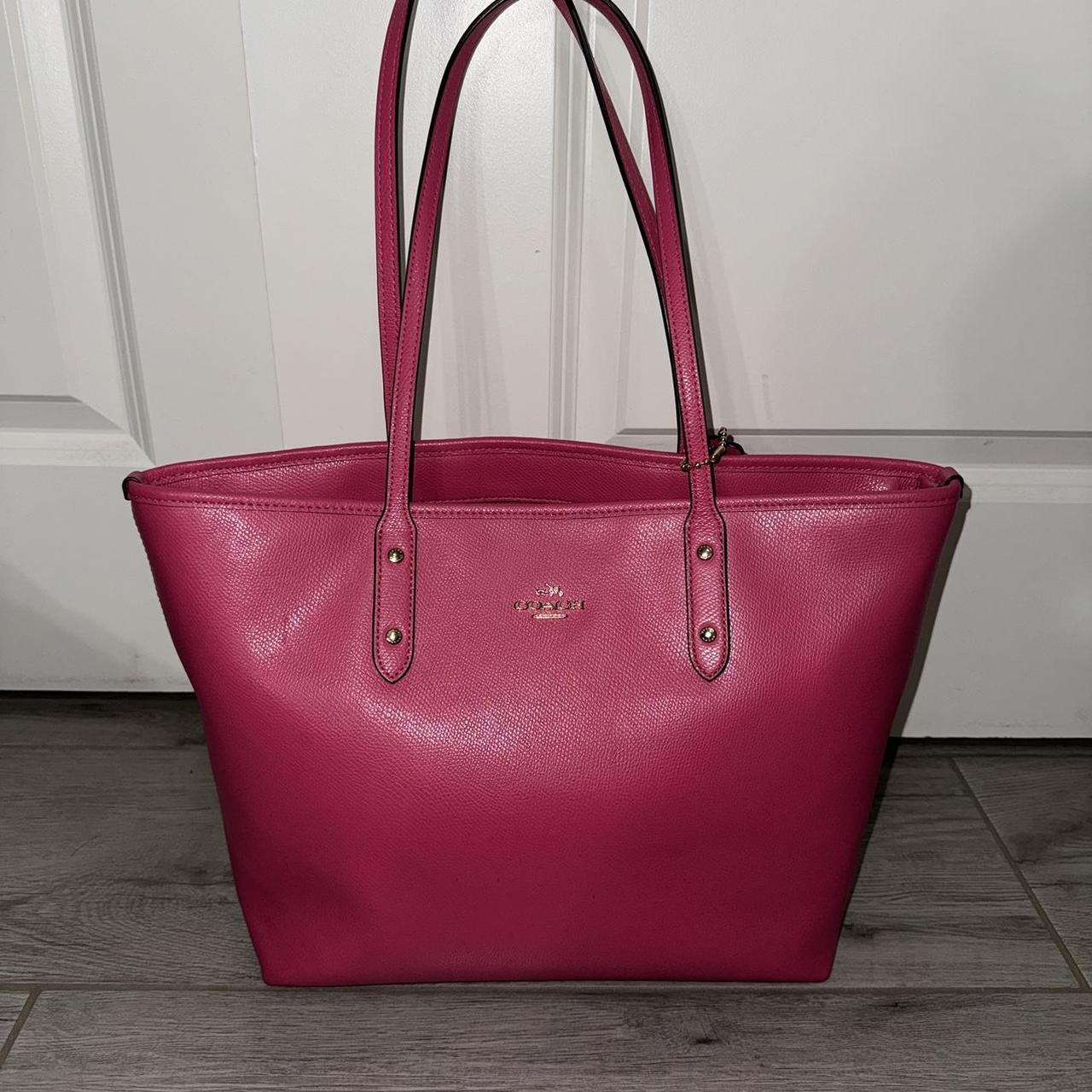 Beautiful sale pink large Coach tote purse