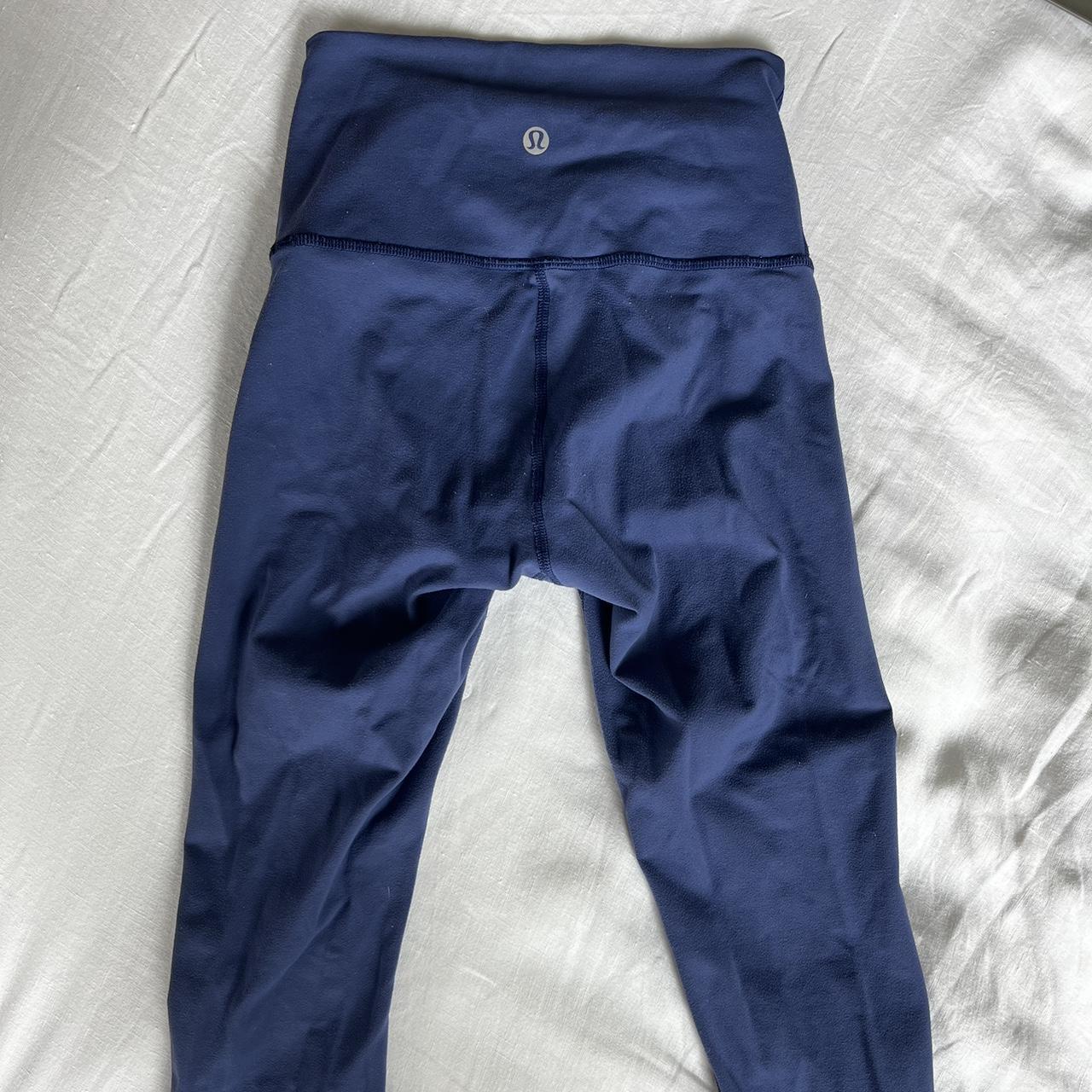 Lululemon Women's Blue Leggings Depop