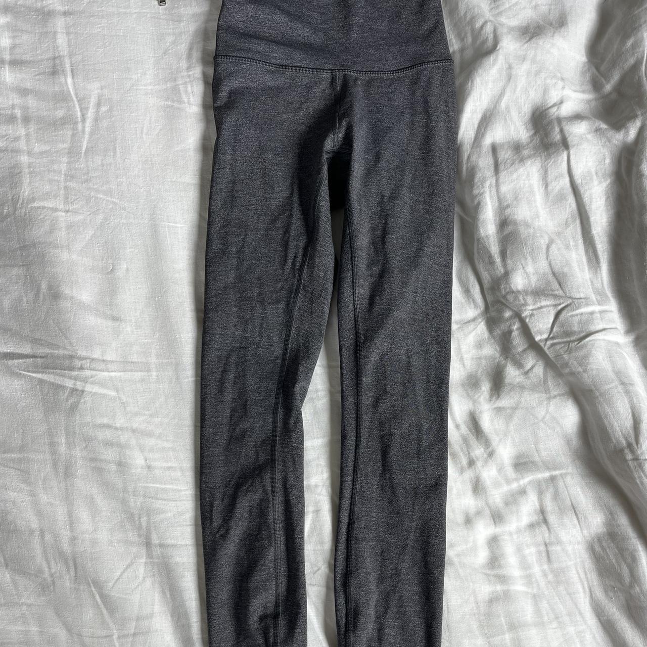 Lululemon Women's Grey Leggings | Depop