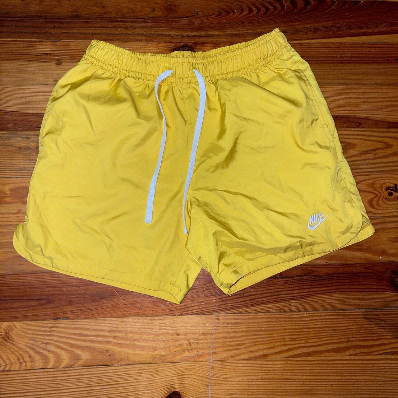 mens nike yellow shorts