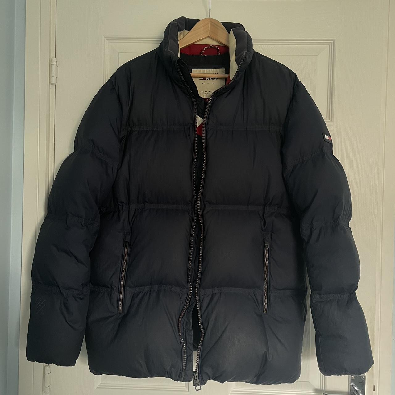 Tommy Hilfiger puffer jacket in navy blue - Size... - Depop