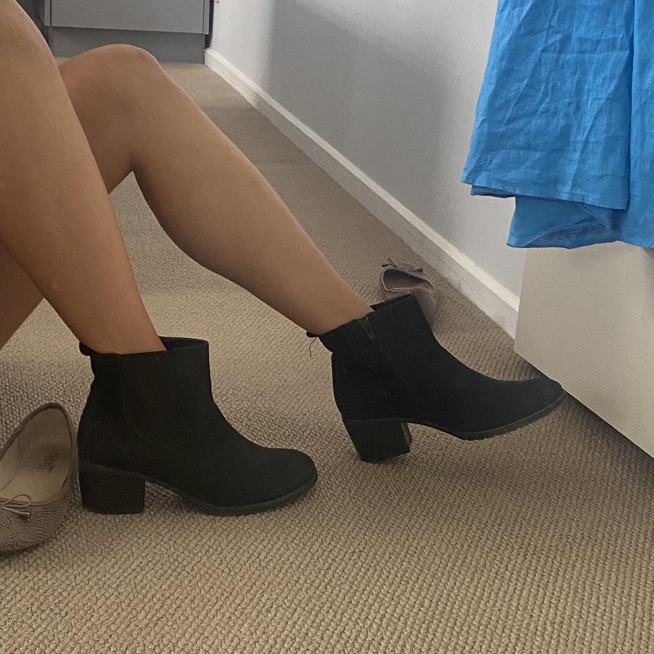 Sandler on sale ankle boots