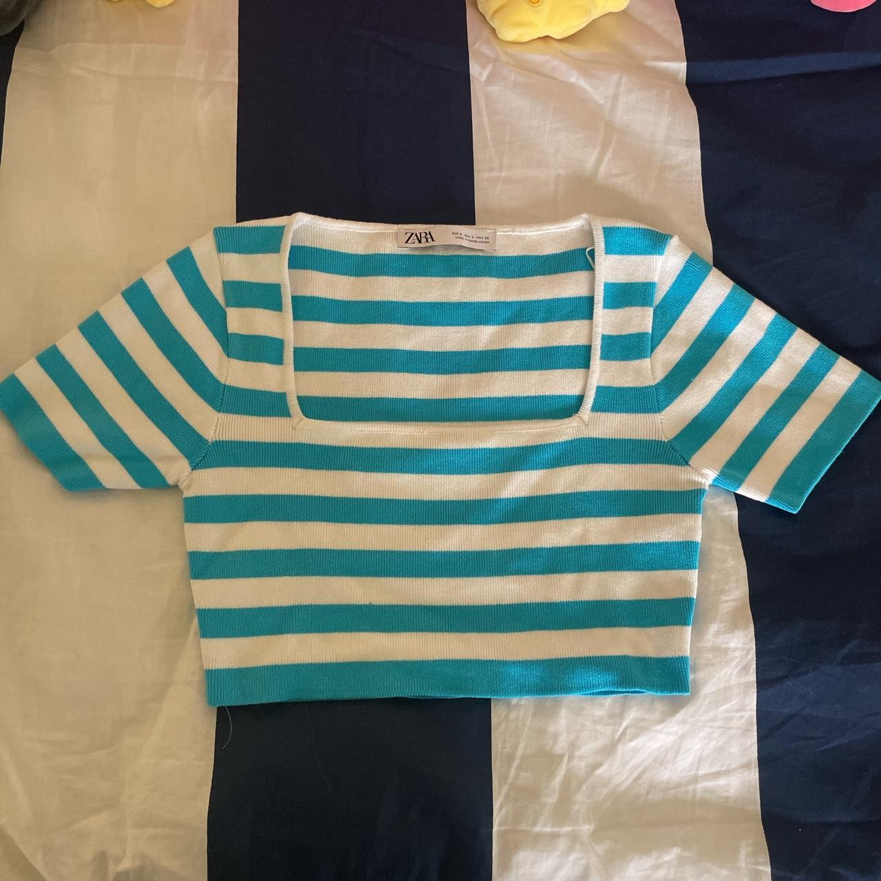 Zara Women's Blue and White Croptop Depop