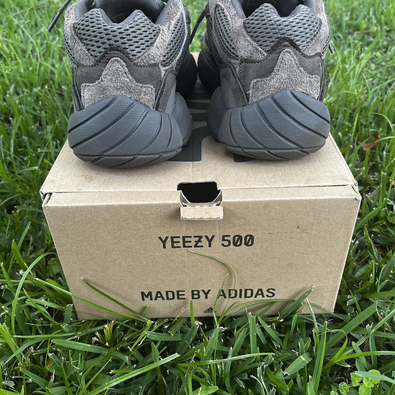 Yeezy on sale 500 tags