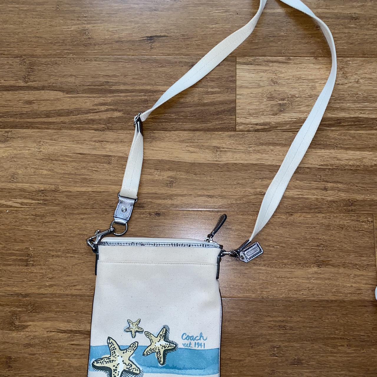 Coach small hot sale crossbody purse