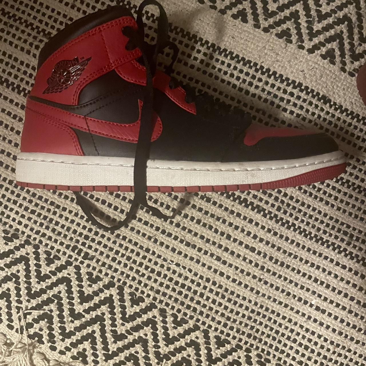 retro jordans black red