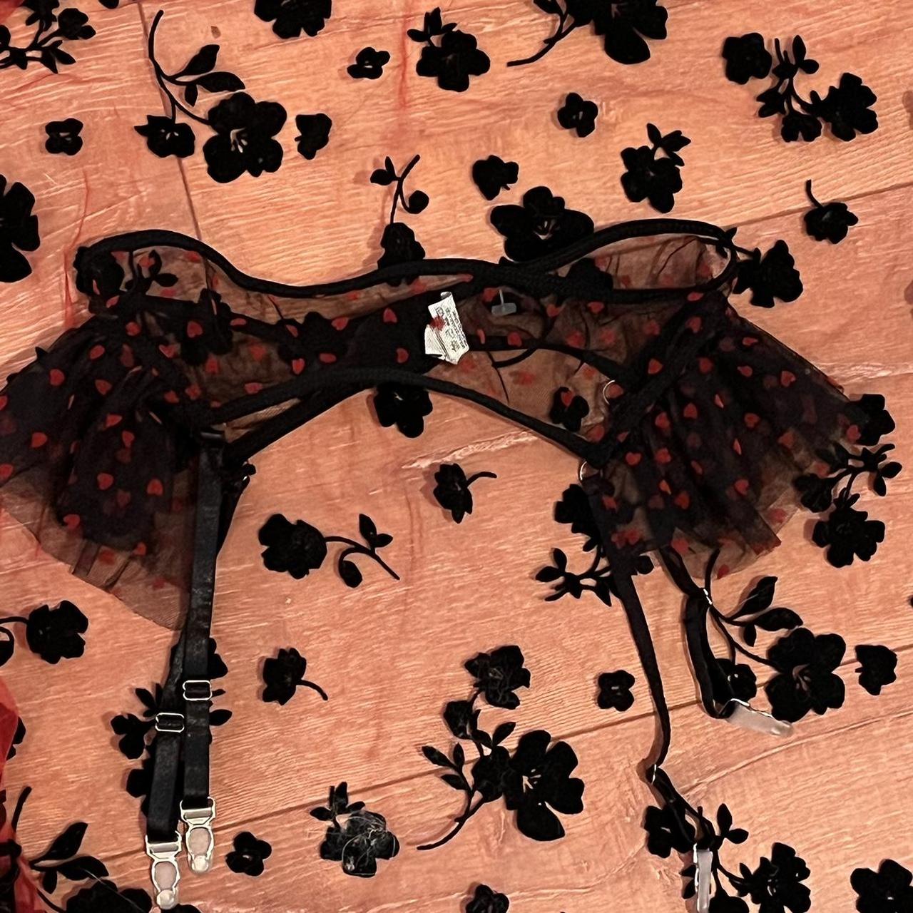 black lace heart y2k emo shein garter - Depop